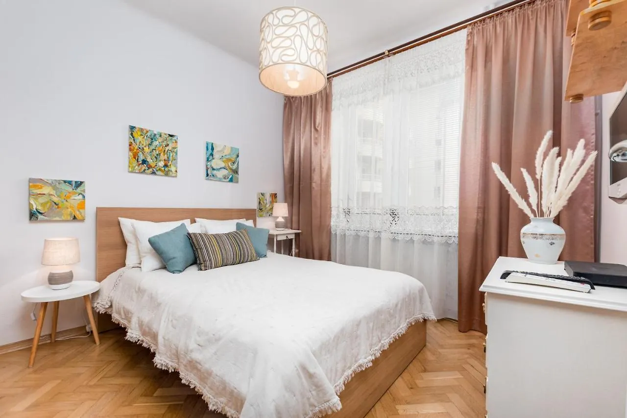 Okopowa 31 By Homeprime Warsaw Poland